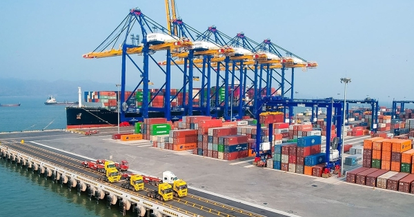 IMF nâng dự báo tăng trưởng Việt Nam năm 2026 lên 7,5% - cao nhất ASEAN