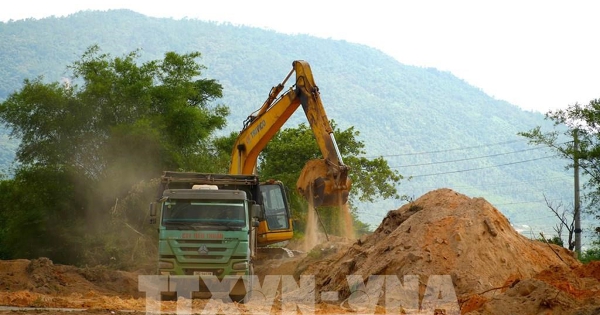 Các dự án giao thông hơn 2.000 tỷ đồng ở Khu kinh tế Vũng Áng tăng tốc về đích