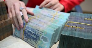 Tiền kỹ thuật số quốc gia Việt Nam tính thử nghiệm khác gì Bitcoin?