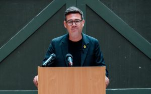 Chân dung tân Thủ tướng Anh Andy Burnham