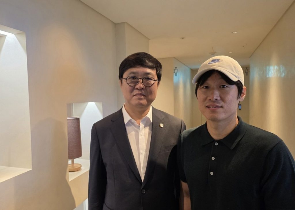 Hàn Quốc thành lập Ủy ban Cải cách Bóng đá Park Ji Sung làm đồng chủ tịch