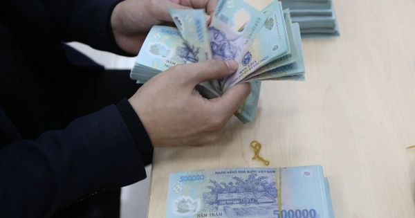 Từ 400 triệu đồng, giao dịch chuyển tiền có thể phải chờ 24 giờ
