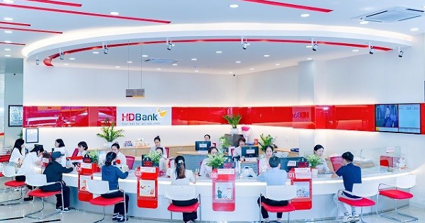 Xuất hiện loạt thỏa thuận gần 1.400 tỷ đồng cổ phiếu HDB