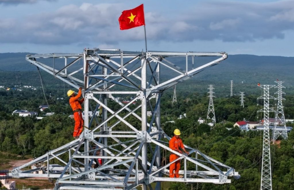 Đóng điện 3 công trình hơn 2 100 tỷ đồng phục vụ APEC 2027