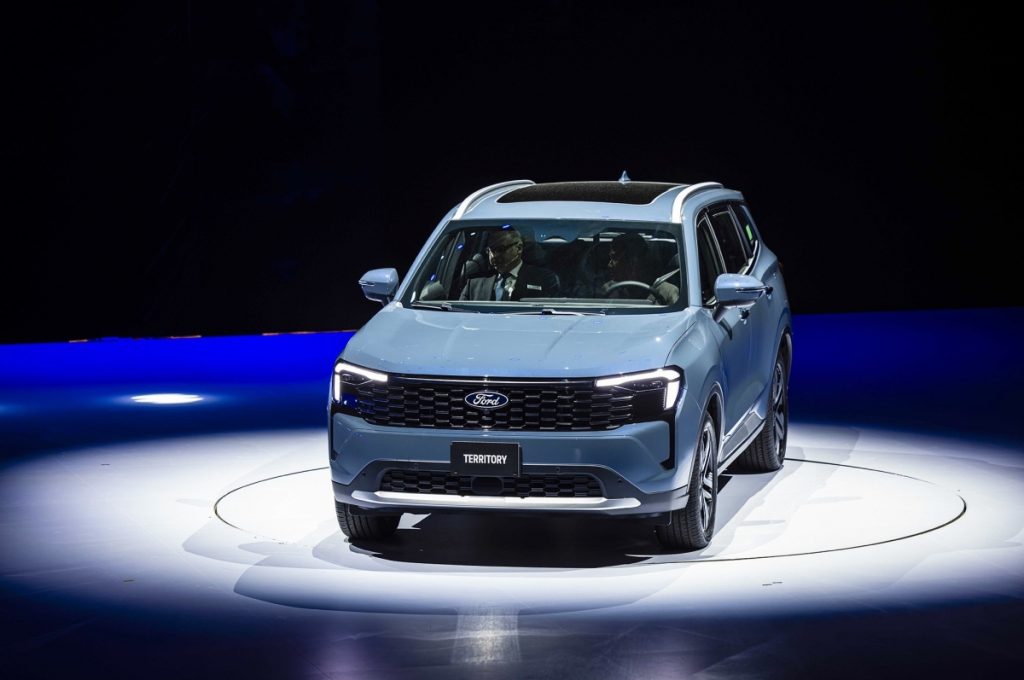 Ford Việt Nam tiếp tục mở rộng các chính sách đến khách hàng
