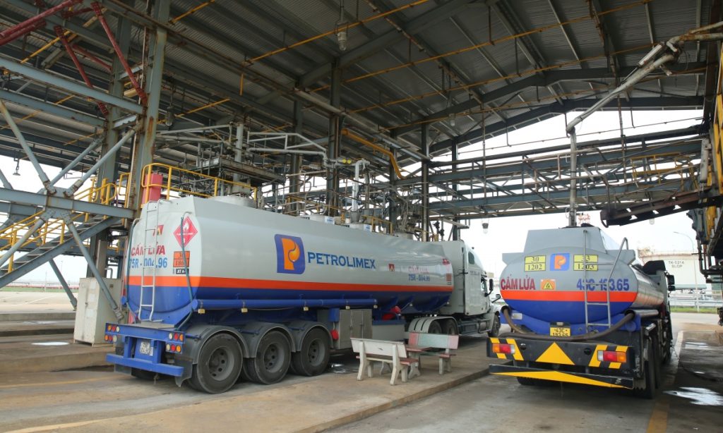 BSR xuất bán lô nhiên liệu diesel sinh học B5 đầu tiên ra thị trường