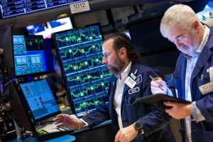 Dow Jones lập kỷ lục mới nhờ cổ phiếu Nvidia