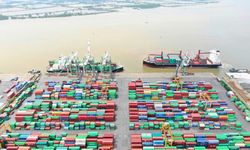Viconship báo lãi tăng 64 rót gần 2 500 tỷ đồng vào HAH缩略图 Viconship báo lãi tăng 64 rót gần 2 500 tỷ đồng vào HAH