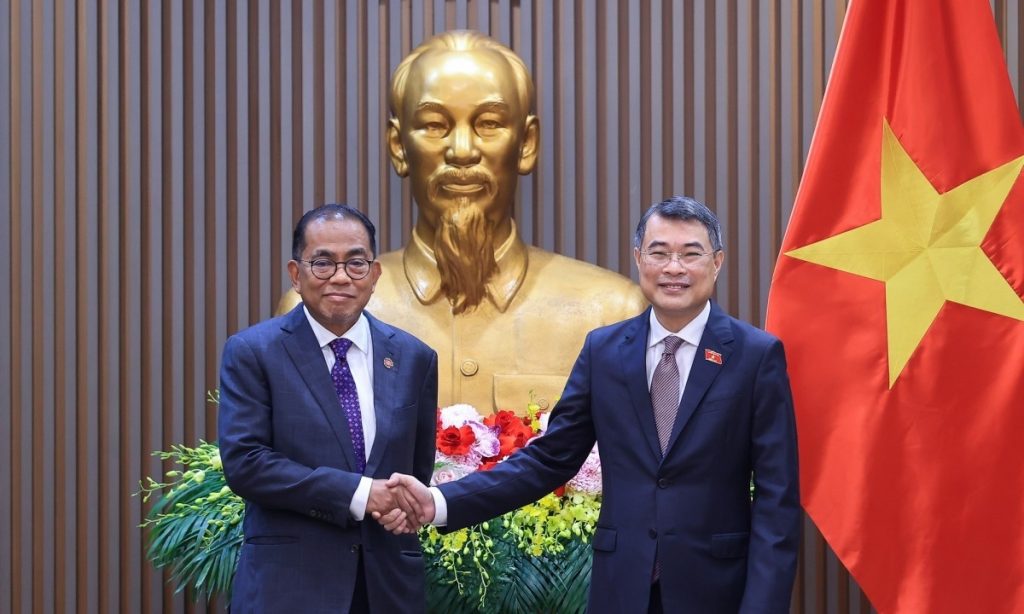 Việt Nam Malaysia thúc đẩy hợp tác quốc phòng