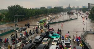 Hà Nội nêu nguyên nhân xuất hiện điểm ngập ở Long Biên