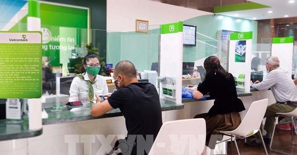 Huy động vốn dài hạn sôi động, lãi suất tiết kiệm biến động cục bộ