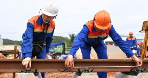Tàu điện Phú Quốc chạy tối đa 100 km/h, chở 4.500 khách mỗi giờ