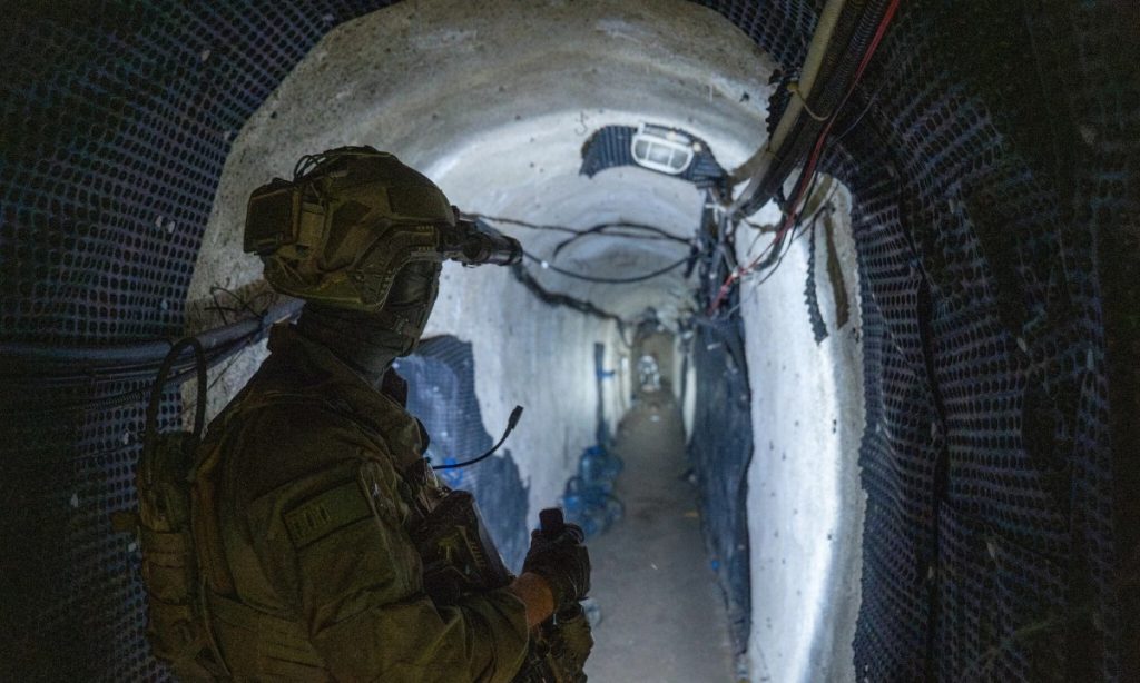 Israel dùng 700 tấn thuốc nổ phá hủy pháo đài ngầm của Hezbollah