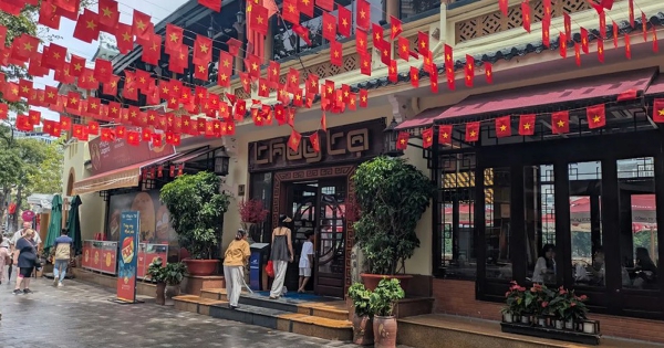 Ôm trọn góc Hồ Gươm đắt giá nhất Hà Nội, hãng kem huyền thoại hé lộ lợi nhuận cả tỷ đồng mỗi tháng