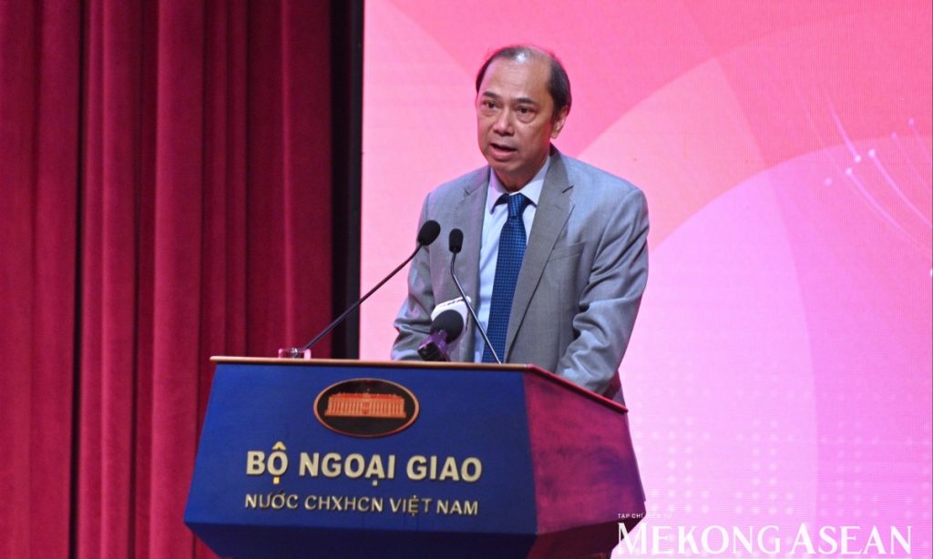Các Đại sứ hiến kế để địa phương không bỏ lỡ dòng vốn FDI