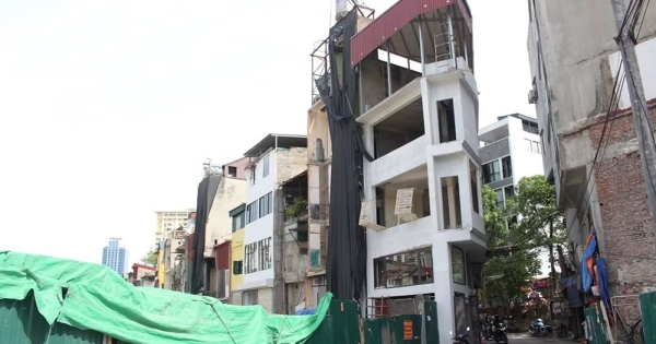 Hà Nội vận động hợp thửa, hợp khối để ngăn nhà siêu mỏng, siêu méo'