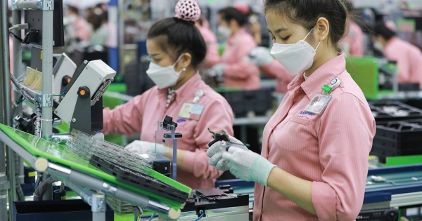 Hai nhóm sản phẩm điện tử chủ lực nhập siêu 13 tỷ USD vì giá chip tăng đến 20%, doanh nghiệp phải tích trữ từ sớm