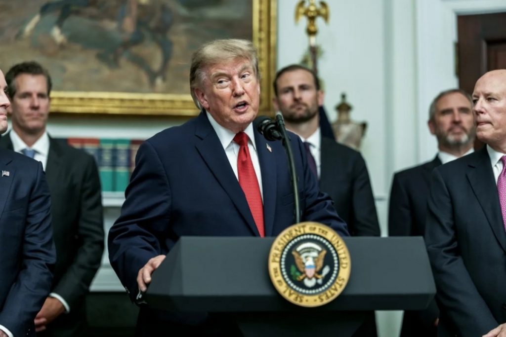 Tổng thống Trump Iran không còn tiền trả lương cho binh sĩ