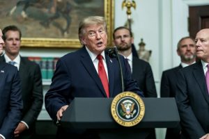 Tổng thống Trump Iran không còn tiền trả lương cho binh sĩ