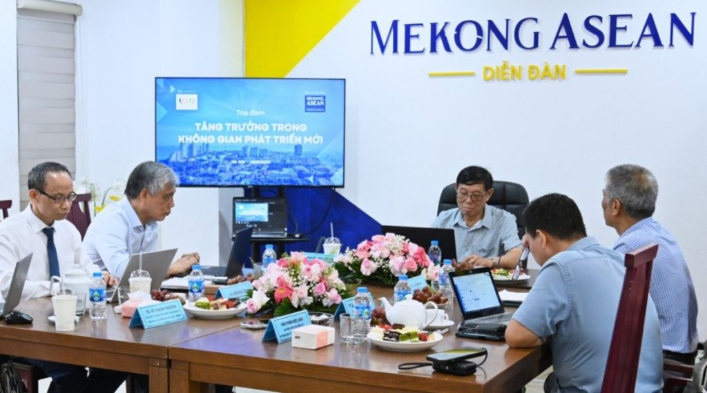 Tăng trưởng trong không gian phát triển mới Phải xây dựng thực lực đủ mạnh