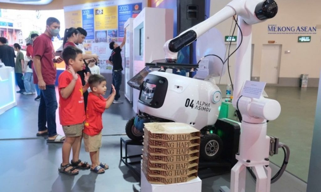 Trí tuệ nhân tạo sẽ được triển khai dạy đại trà từ năm học 2026 2027