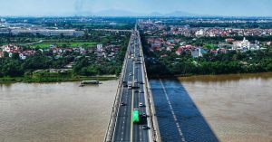 Hà Nội cấm xe tải và xe khách qua cầu Thăng Long từ ngày 15 9