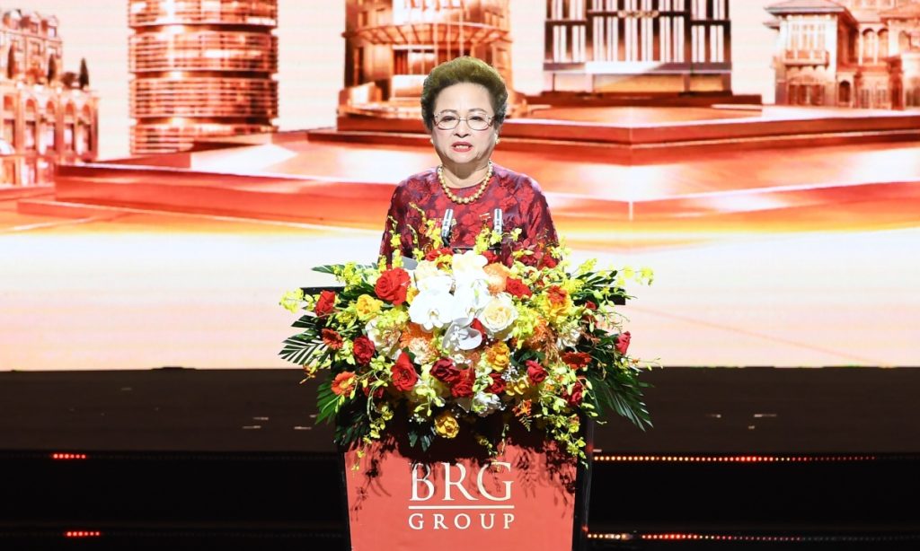 Chủ tịch Tập đoàn BRG được phong tặng danh hiệu Anh hùng Lao động缩略图 Chủ tịch Tập đoàn BRG được phong tặng danh hiệu Anh hùng Lao động