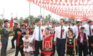Khánh thành các trường nội trú liên cấp vùng biên ngày khai giảng