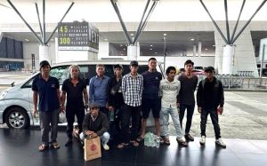 Đại sứ quán Việt Nam tại Malaysia Cẩn trọng trước lời mời việc nhẹ lương cao