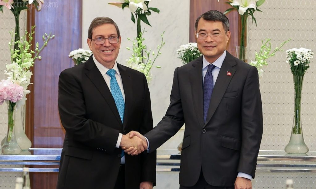 Thủ tướng Lê Minh Hưng tiếp Bộ trưởng Ngoại giao Cuba缩略图 Thủ tướng Lê Minh Hưng tiếp Bộ trưởng Ngoại giao Cuba