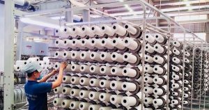 Một công ty nhựa muốn mua lại 4 triệu cổ phiếu, giá tăng gần 50% sau 6 phiên