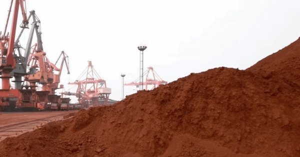 Saudi Arabia phát hiện mỏ đất hiếm và quặng chứa urani 110 triệu tấn